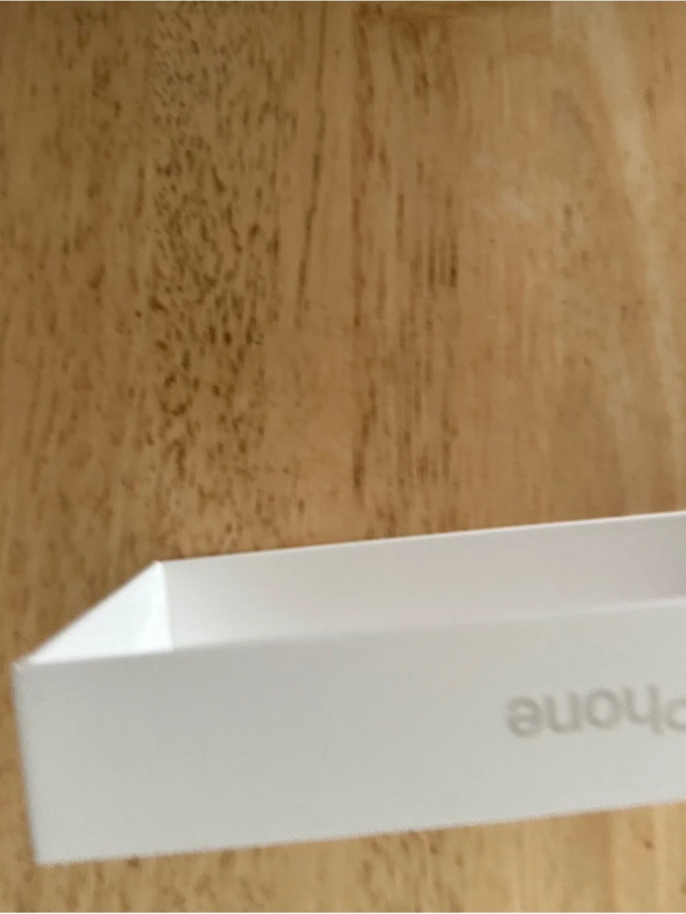 Tablet box with Apple logo